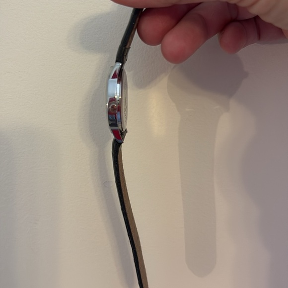 Disney Parks Mickey Mouse Watch Like New - Picture 5 of 8